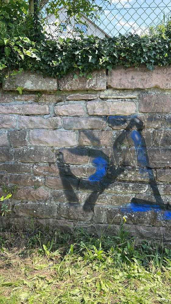 Materialschonende Graffitientfernung im Detail
